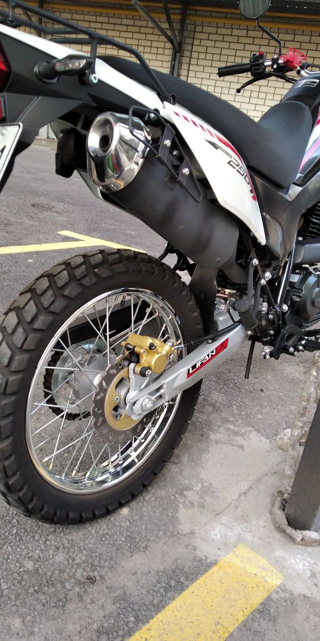 Продаётся мотоцикл LIFAN 250 Эндуро