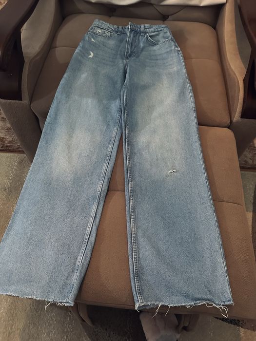 Джинсы H&M серия &Denim
