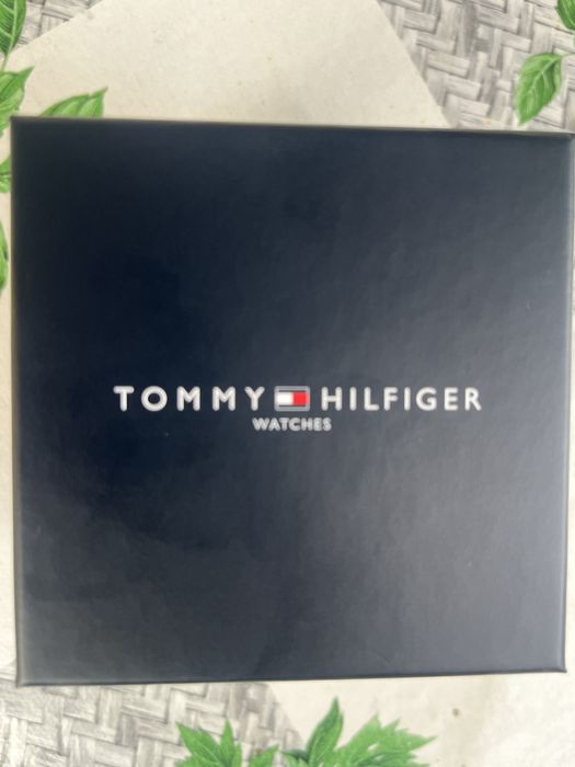 Vand ceas Tommy Hilfiger Original cu cod de verificare 1791983