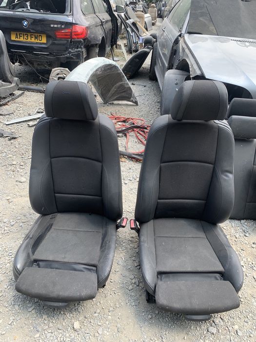 Продаваме полу кожен салон рекаро за бмв е81 bmw e81