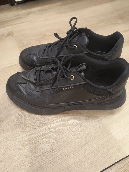 Мъжки обувки Cruyff, номер 43, 28 см стелка