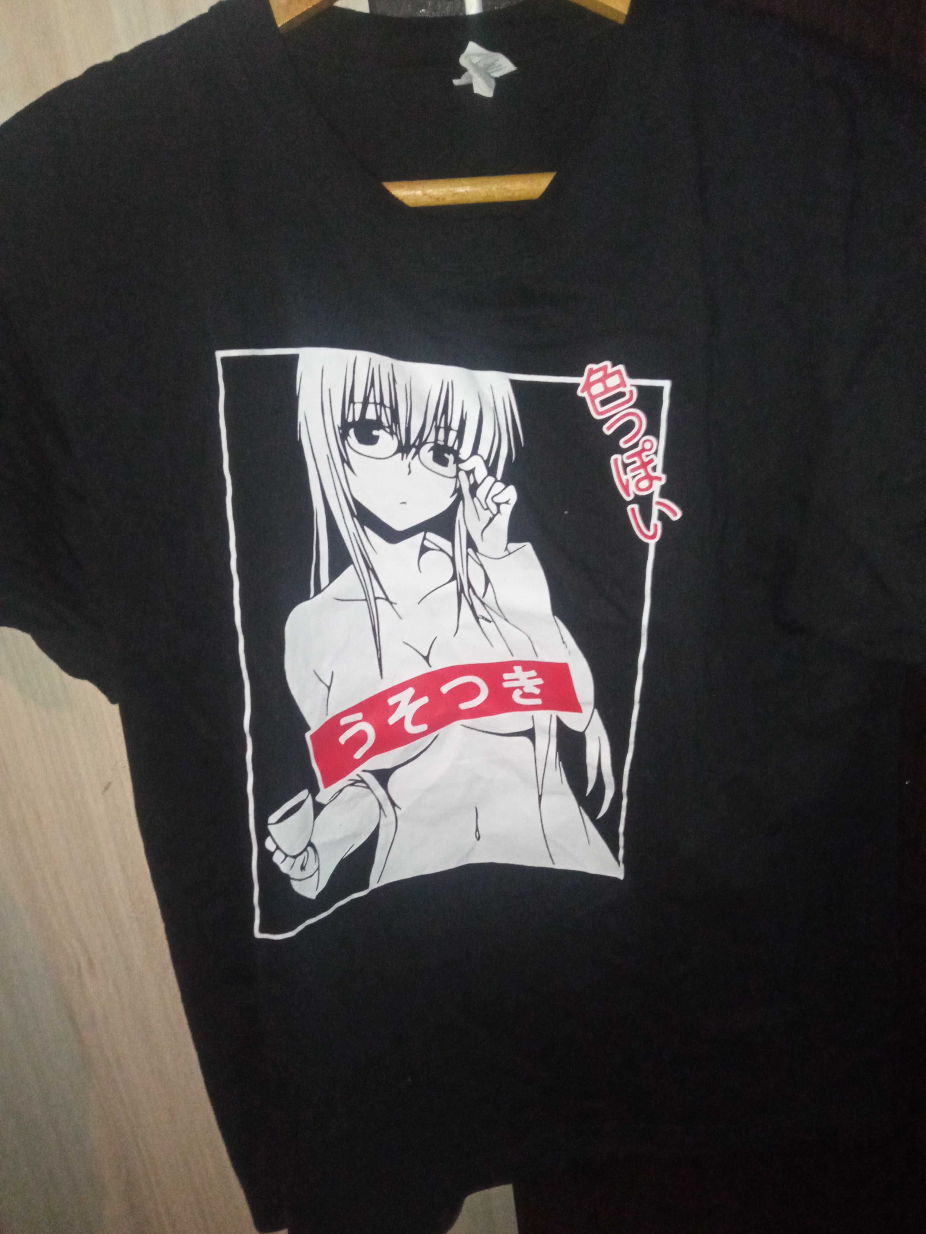 Аниме Мърч (Anime Merch)