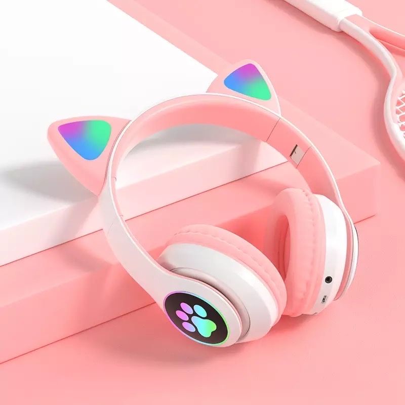 Безжични розови слушалки с котешки уши със Led светлини/Слушалки коте/