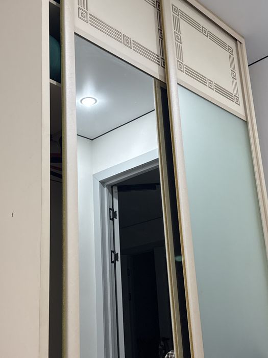 Продам шифоньер 50 тыс