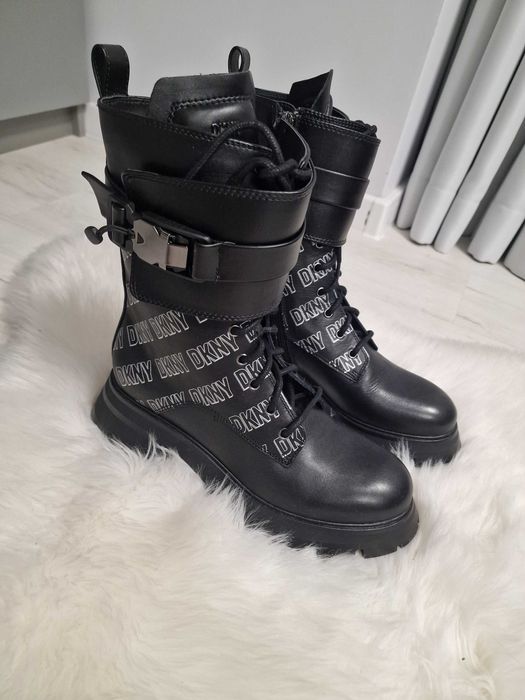Нови боти DKNY естествена кожа