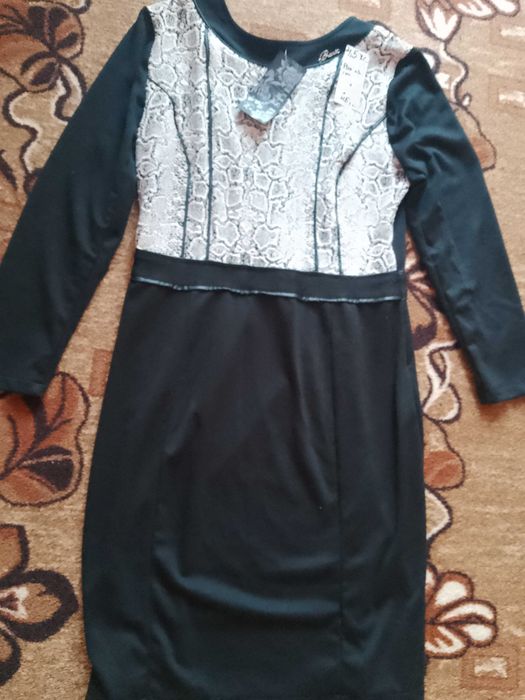 НОВИ Рокли за ЕЛЕГАНТНИ ДАМИ. Размери Л/ХЛ нови с етикета