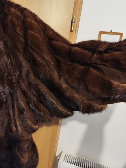 Haină damă, blană naturală de vizon