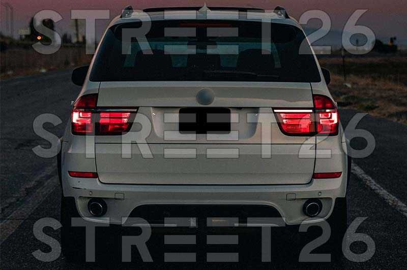 Stopuri BMW X5 E70 (2007-2010) Light Bar LCI Facelift Look