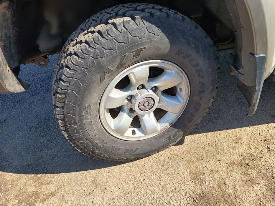 Anvelope și jante 6x139.7 16 Nissan patrol off road maxxis