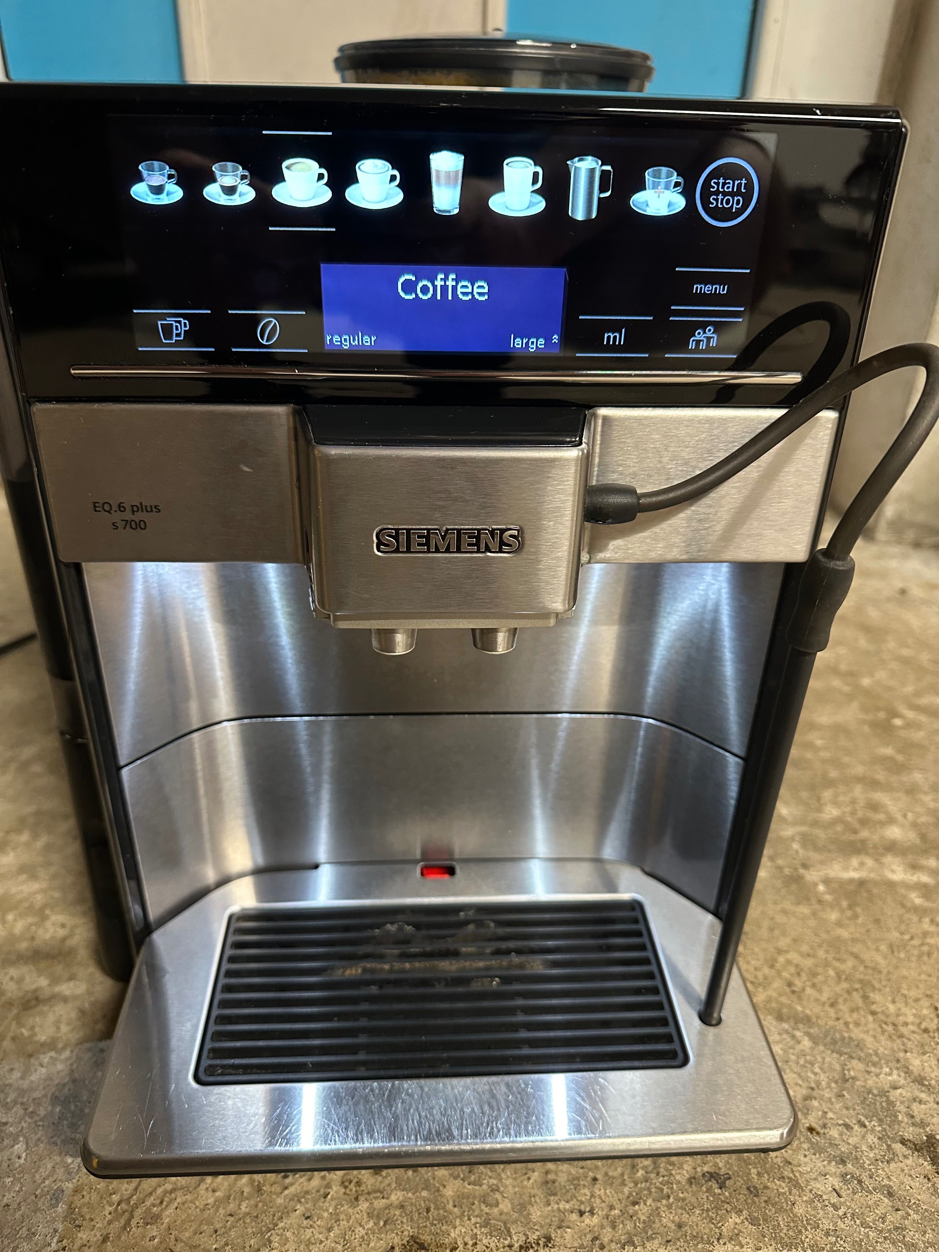 Espressor automat Siemens  EQ 6 s700