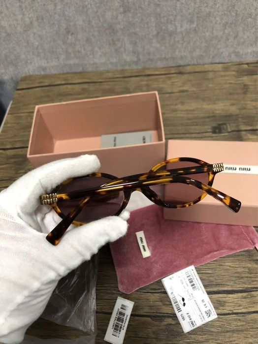 Слънчеви очила m** m**