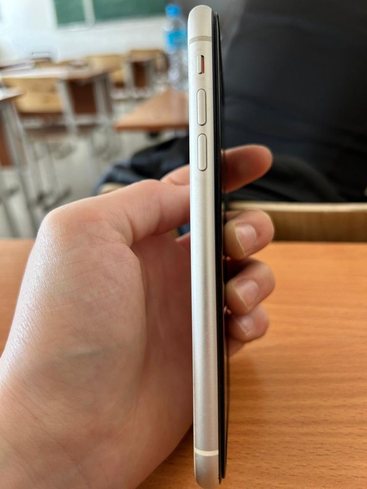 Iphone 11, 64gb, в идеальном состоянии!!