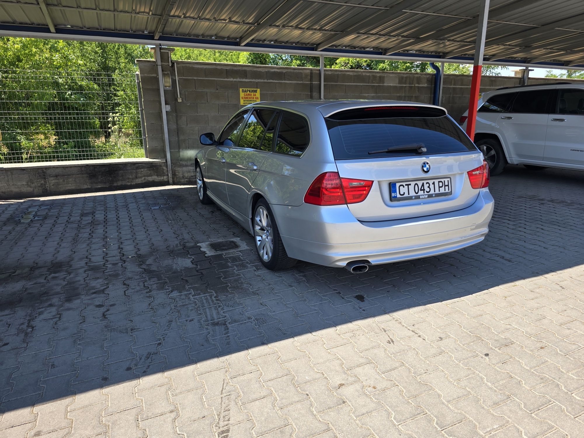 BMW E91 LCI 2012 143к.с.