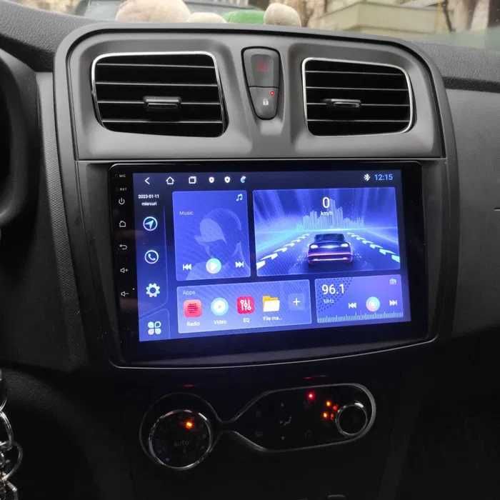 Navigatie GPS Android Dacia Logan 2 Sandero CarPlay Qled DSP 1-8GB