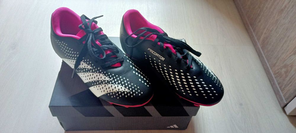 ##Adidas Predator Accuracy.4