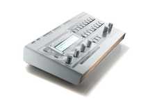 Mixer Access Virus TI Snow (modul sintetizator)