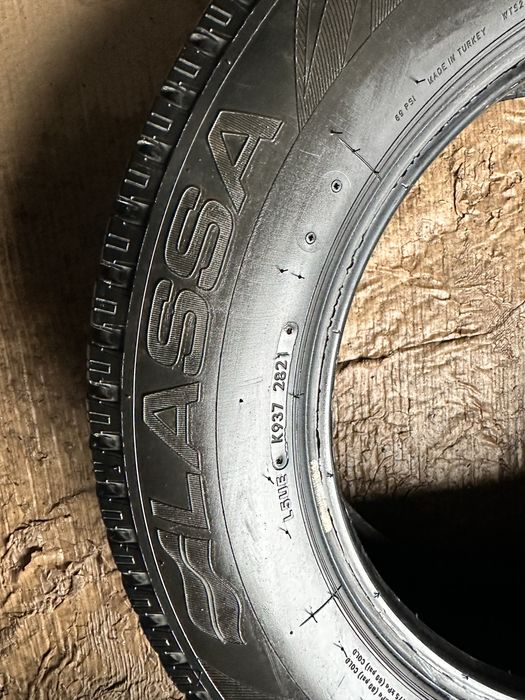 215/65 R16 C Lassa Wintus 2 DOT 2821