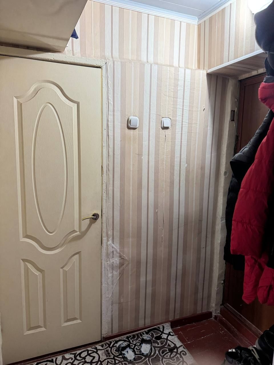 Яшнобод Кадышева 1/3/4 кирпич 37000&