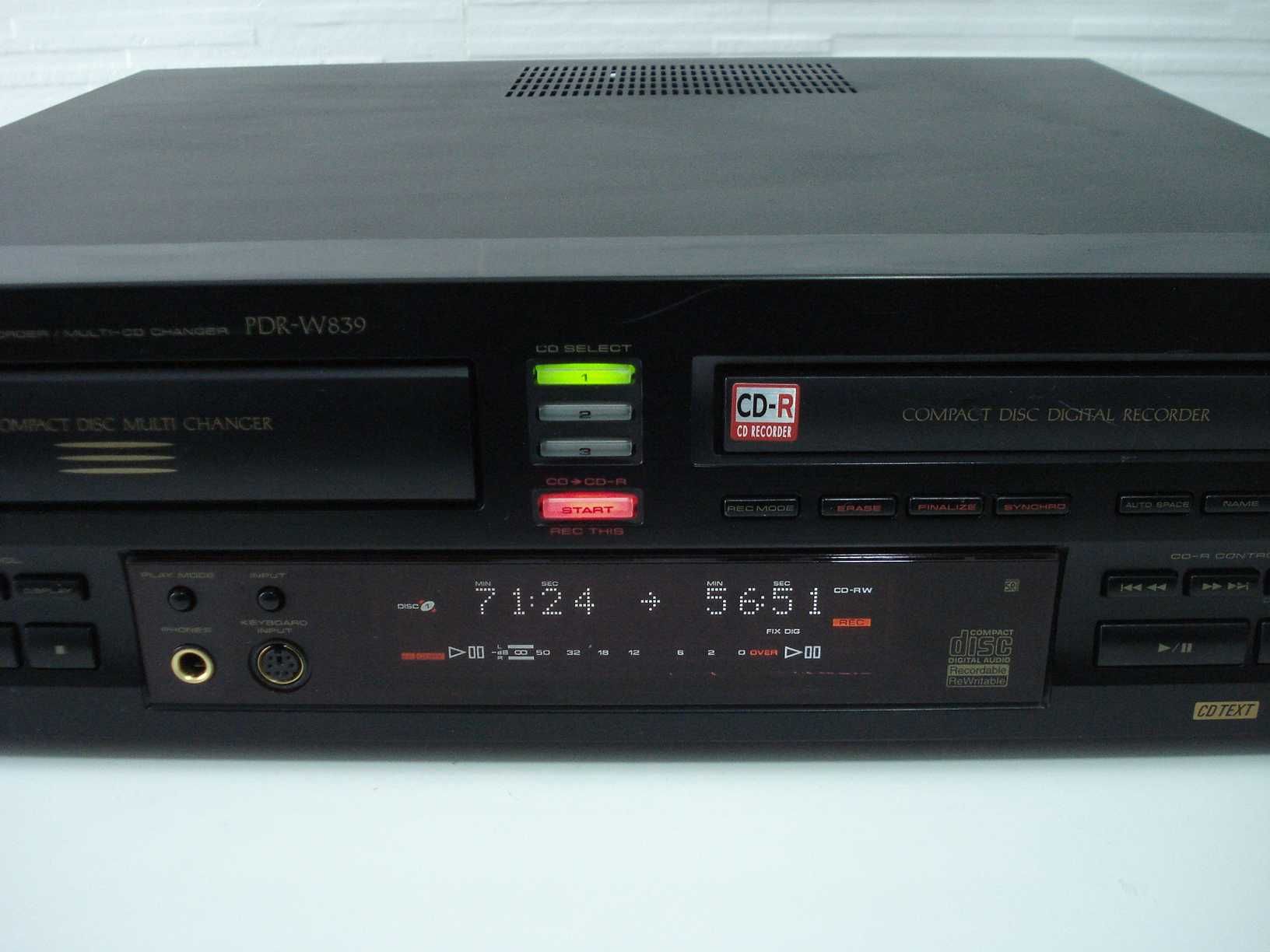 Dublu CD Recorder PIONEER PDR-W839