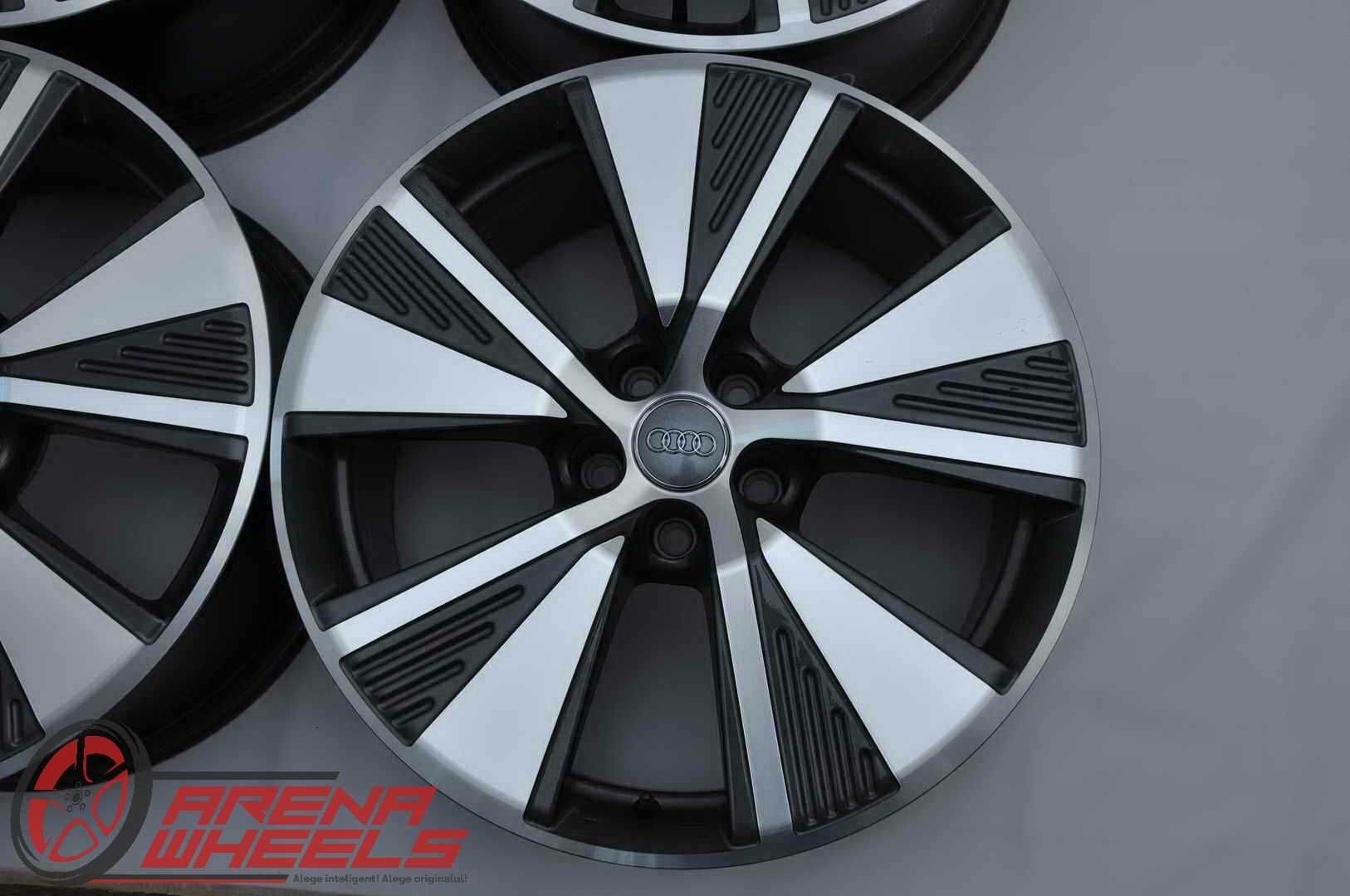 Jante Noi 19 inch Originale Audi E-Tron R19