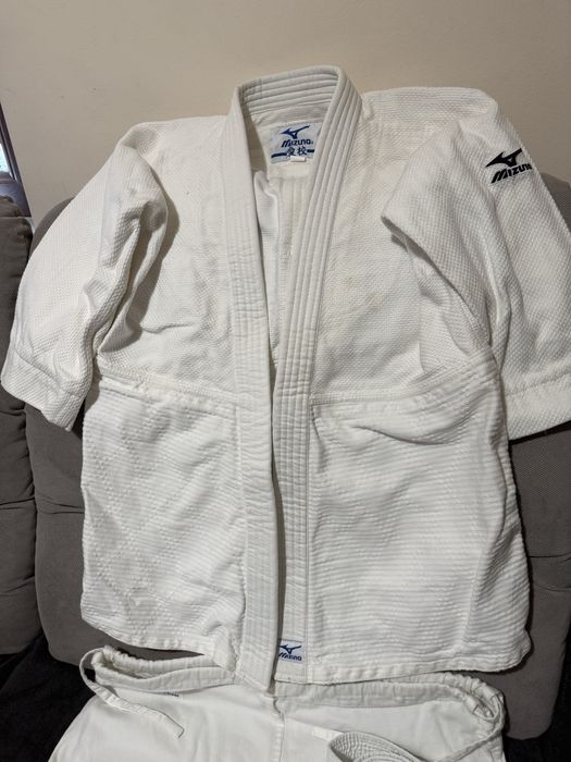 Кимоно Mizuno за Айкидо – детско 10–12 г., като ново