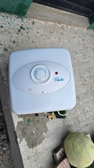 Boiler electric Perla by Ariston Group 15/2 EU, 15 l, 1200 W