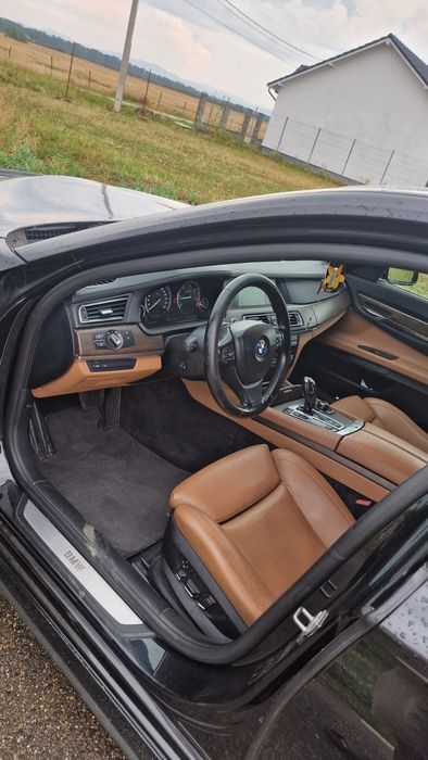 Vând bmw 730D F01