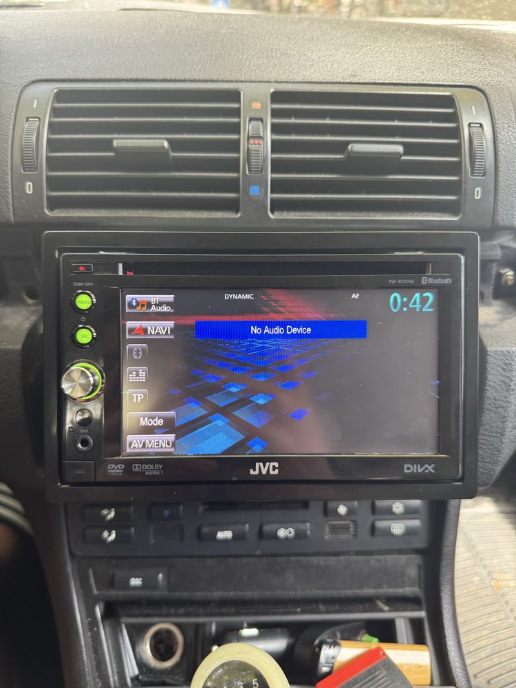 Мултимедия jvc..