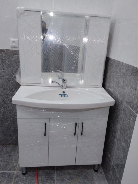 Раковина тумба зеркало от 35,000