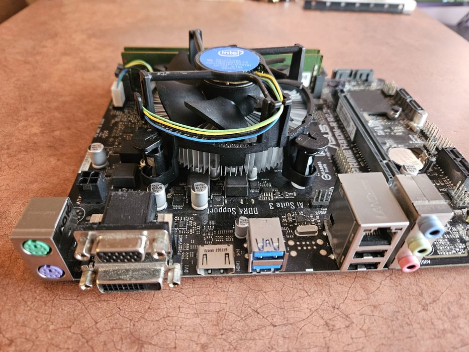 Kit sk1151 v2 Intel I5 8400 H310 16GB DDR4