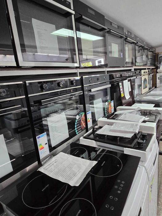 Cuptor Incorporabil NOU resigilat AEG BPE742380M, Autocuratare Pirolit