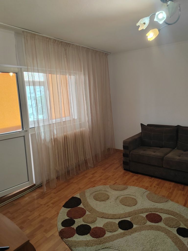 Vând apartament 2 camere