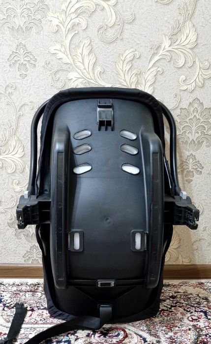 Автокресло для малышей. Avtokreslo bolalar uchun