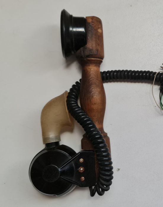 Стара тел. слушалка тип СВЕЩНИК