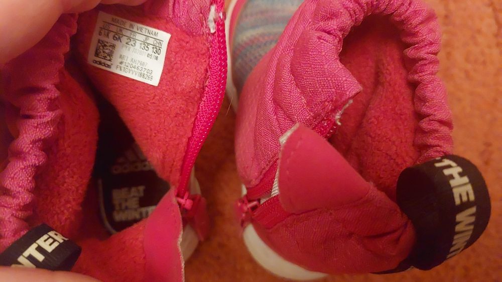 Ghete cizme iarna Adidas marime 23 beat the winter si Pantofi zara mar