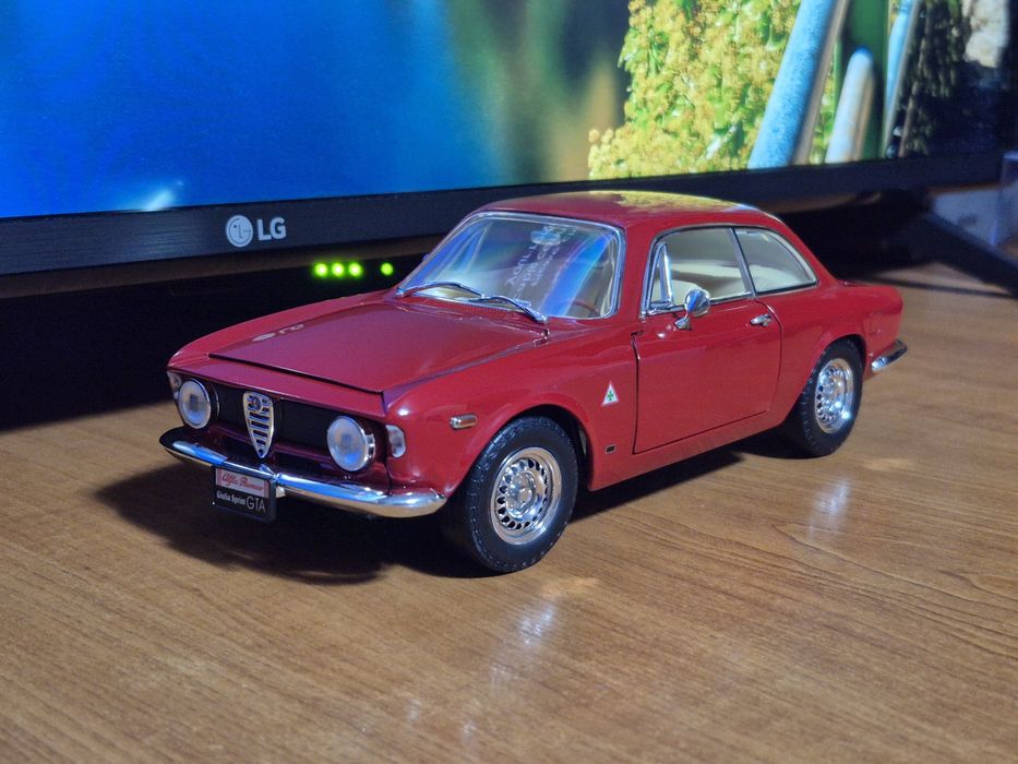 Macheta 1 18 alfa romeo giulia Sprint gta