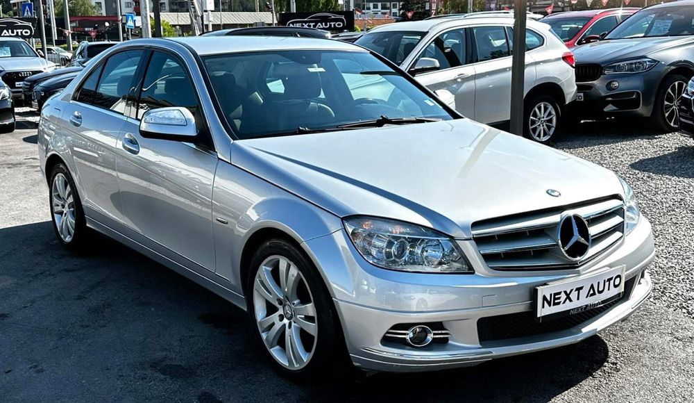Mercedes C 200 CDI 2.2 Diesel • Ръчни скорости • Отлично състояние