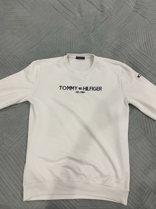 продам свитшот томи, полу замок босс