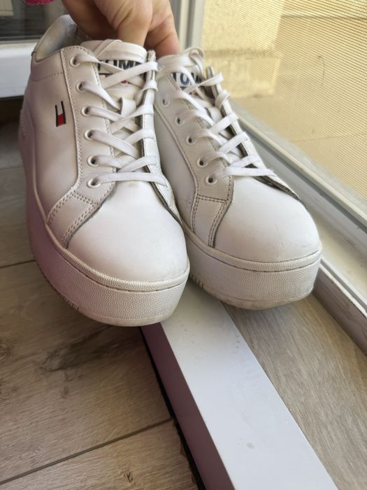 Сникърси TOMMY JEANS, 39