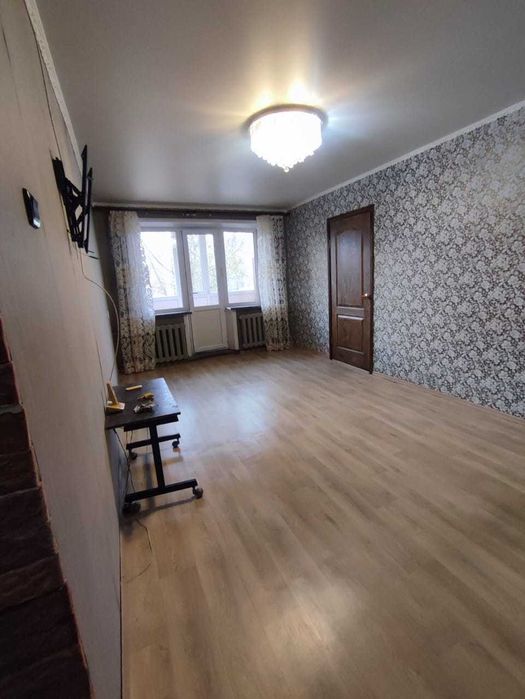 Продам 3х ком квартиру в р-не школы милиции