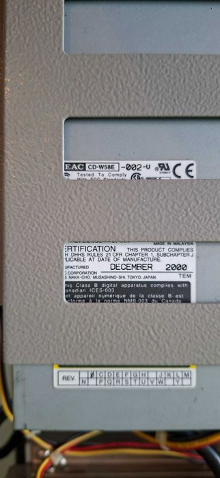 Hard disk Quantum Fireball 2.5GB + CD-ROM Teac