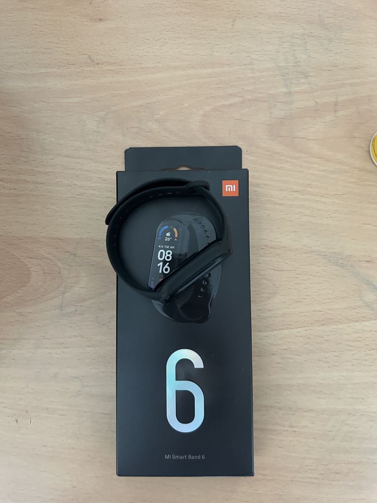 Mi band 6 черным