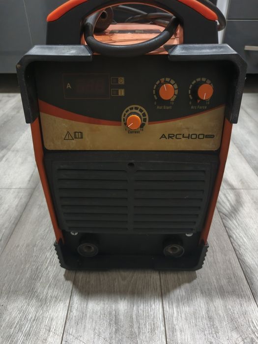 Svarka aparat 380.Jasic.bu