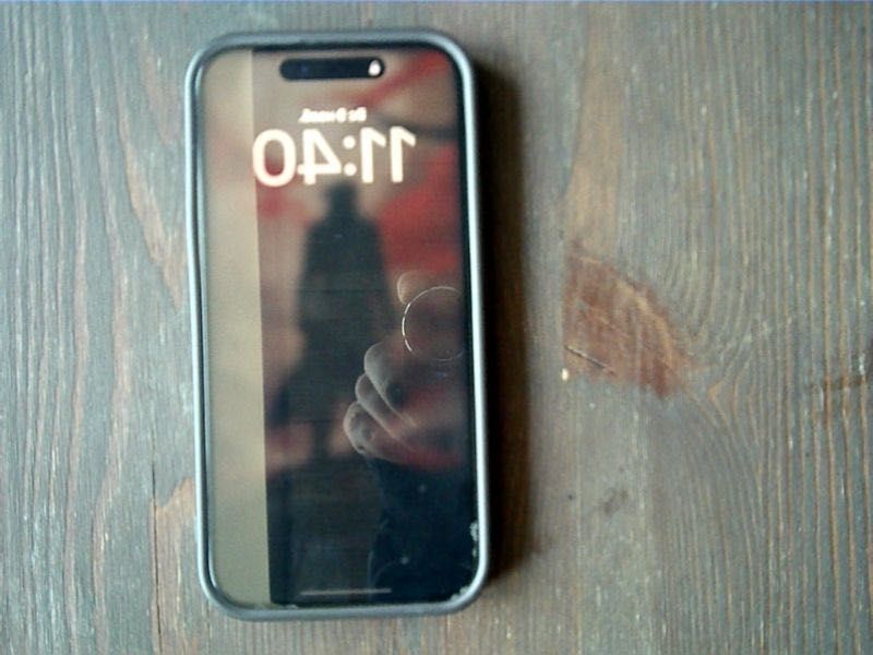 Продам IPhone 14 Pro