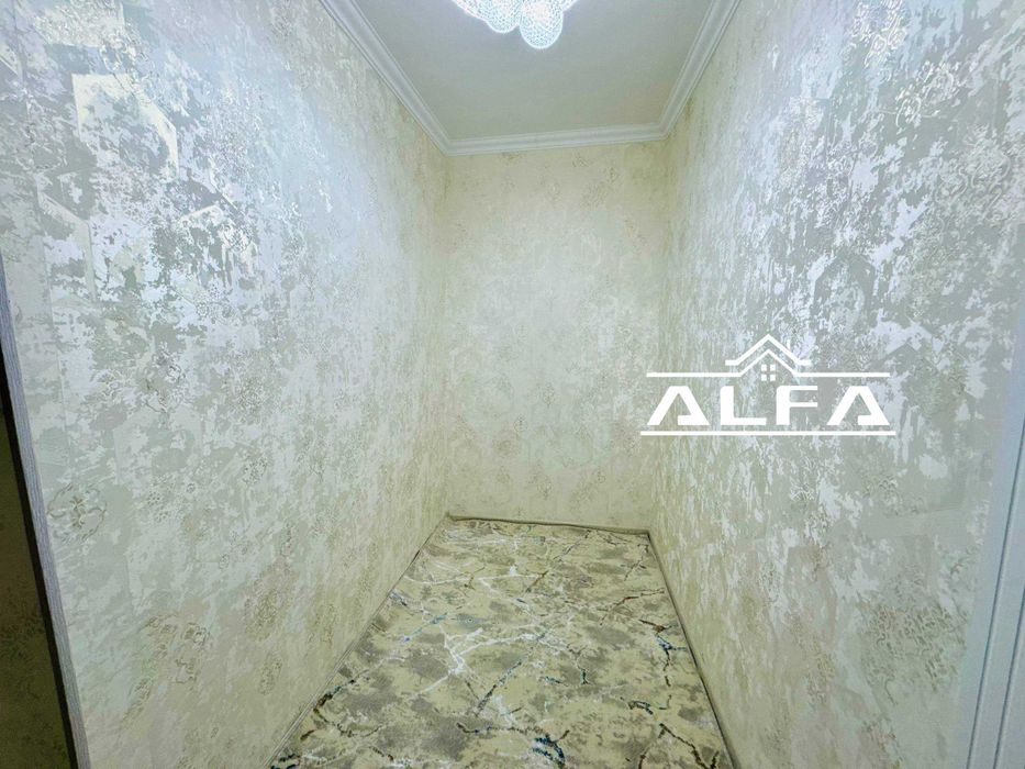 Buxoroda kvartira sotiladi 2 xonali 56m2 1-qavat