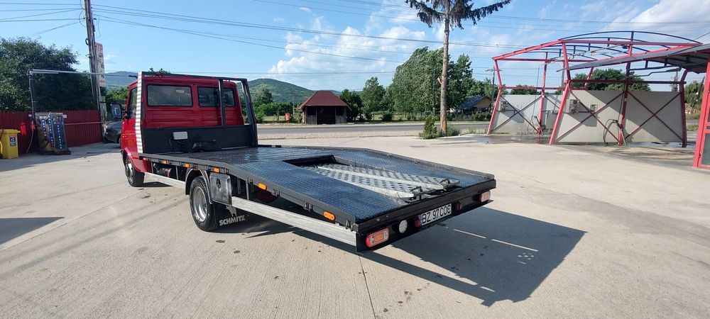 Tractări auto,asistență rutiera 24/24