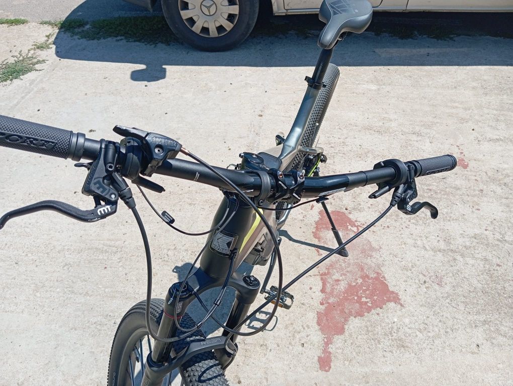 Bicicleta electrica dun kettler ,carbon,