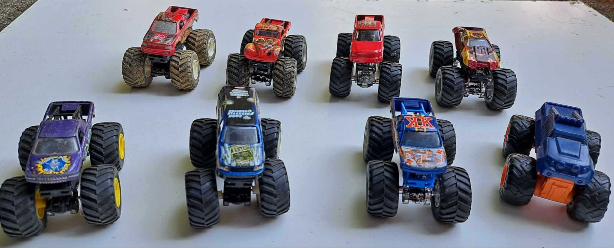 Monster Truck Hot Wheels 1/64