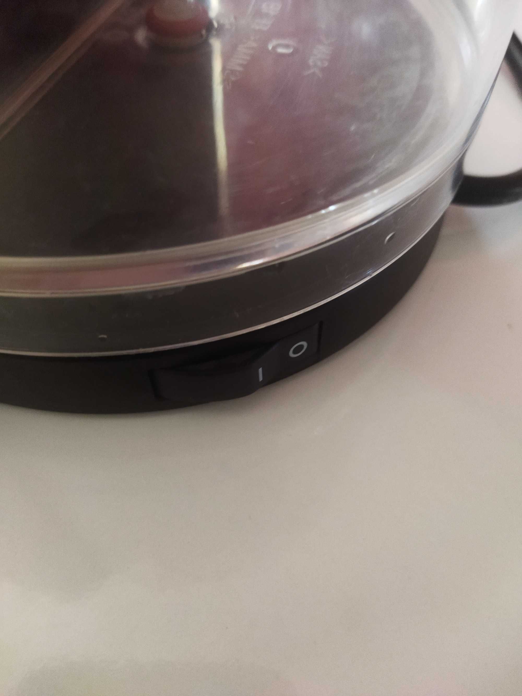 Кафемашина Delonghi с капсули