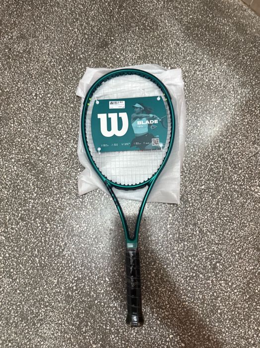 Wilson blade V9 101L sigilata